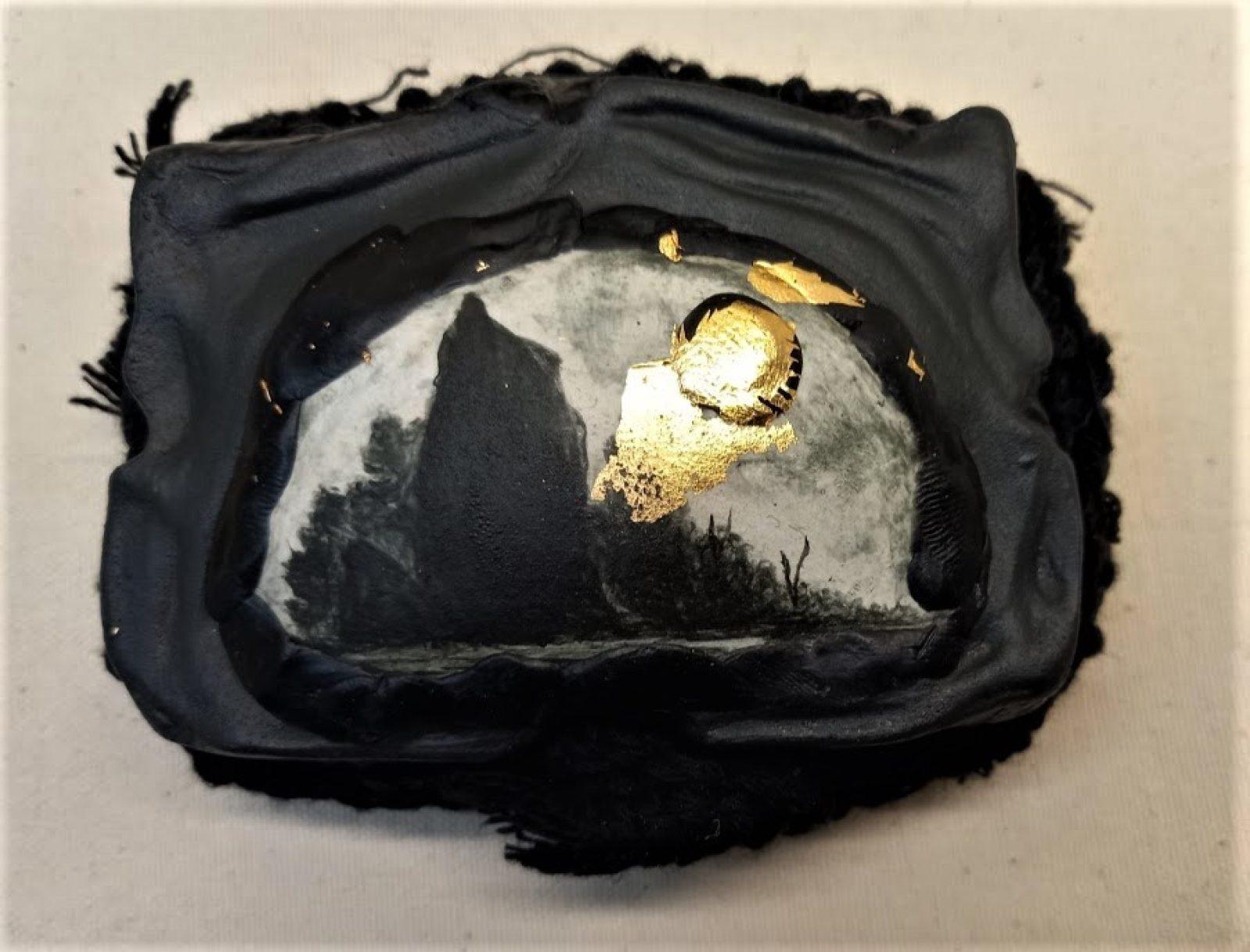 Solemn (Moon) Purse